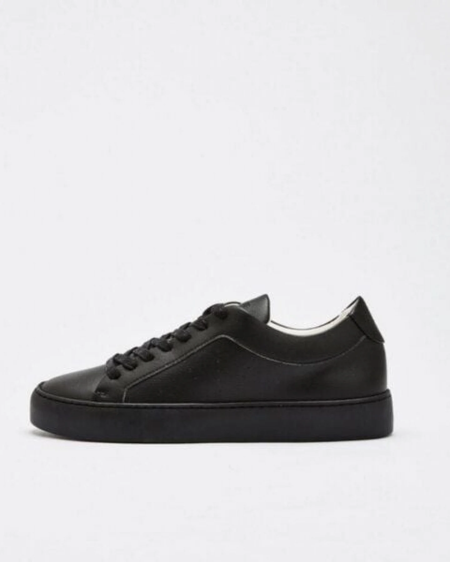 NINE TO FIVE #gràcia - veganer Damen Laced Sneaker aus recycelter Microfaser – Ansicht 4