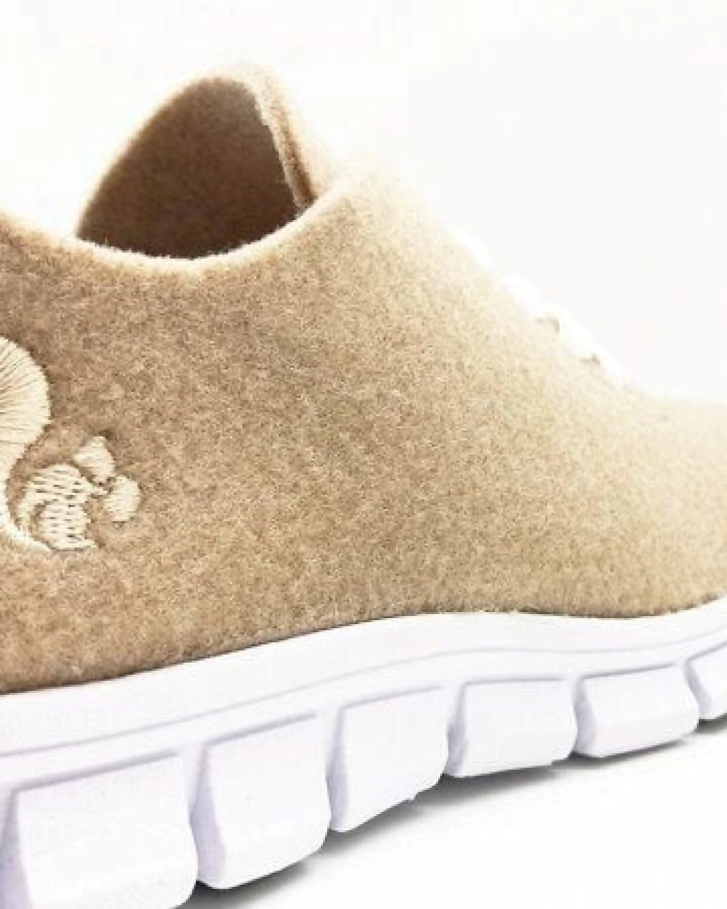 Superleichter, veganer Sneaker "thies ® PET" aus recycelten Flaschen, flexibel und bequem – Ansicht 4