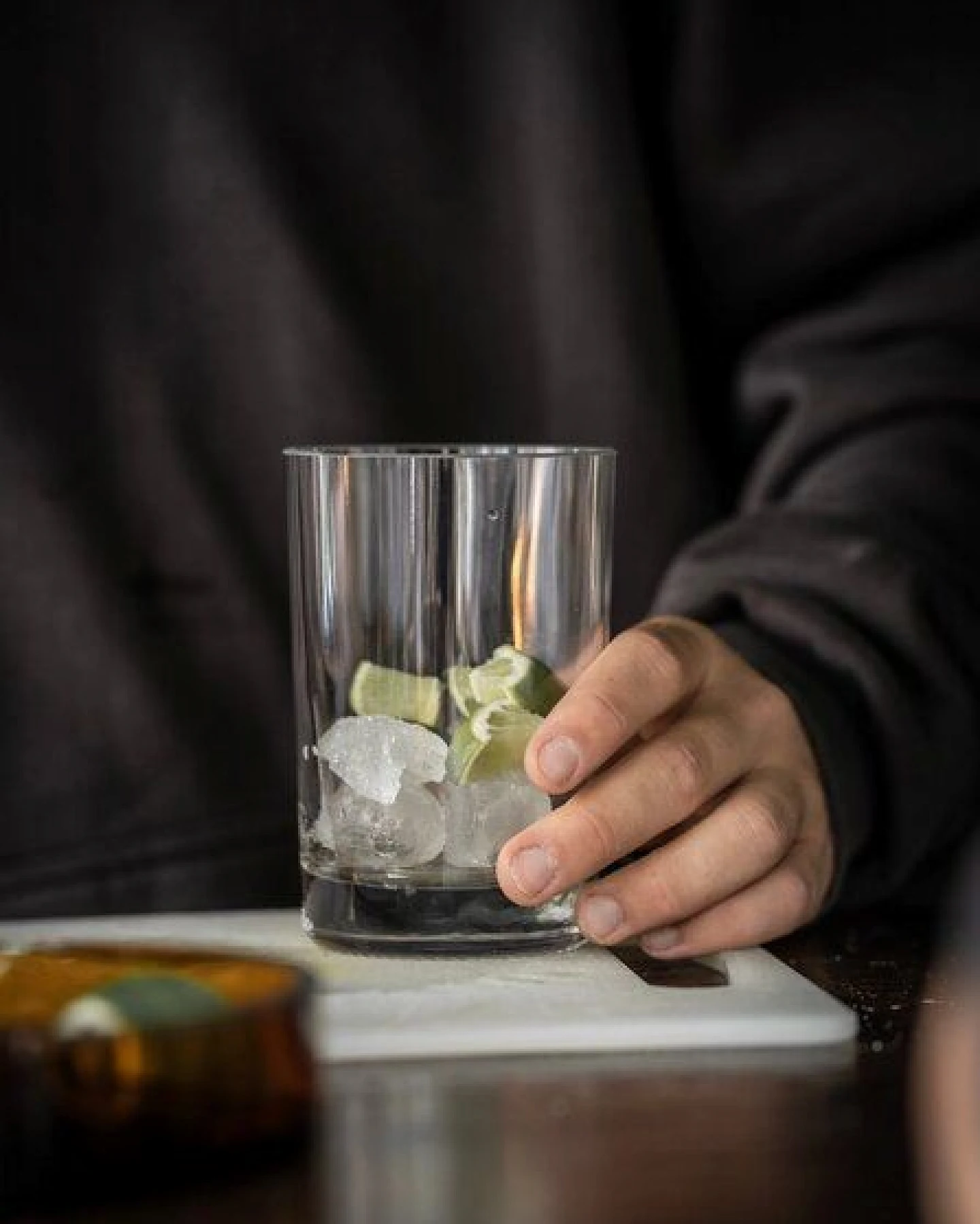 MaBe Longdrinkglas oder auch für Latte Macchiato Upcycling aus der Whisky Flasche – Ansicht 3