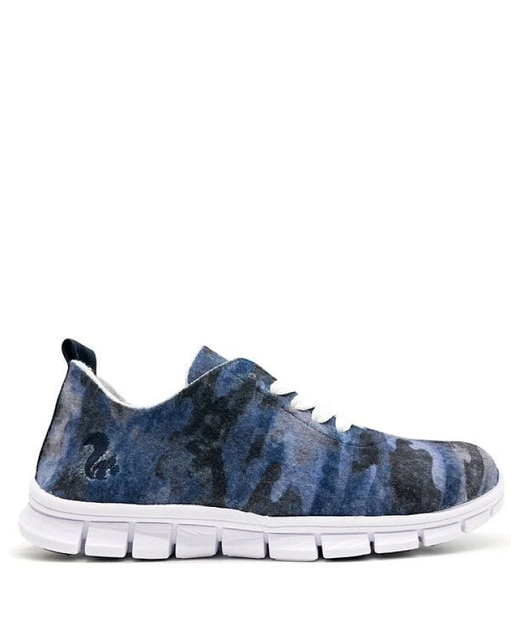 Blau
