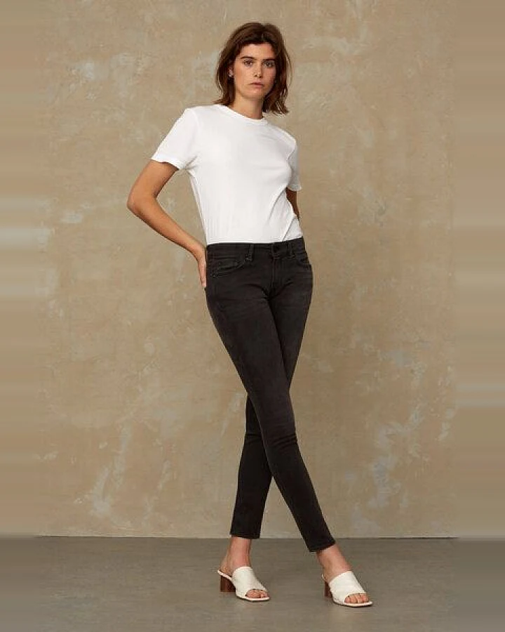 Kings Of Indigo Slim-Fit Jeans aus Bio Baumwolle - Juno - Gorbi Black Faded