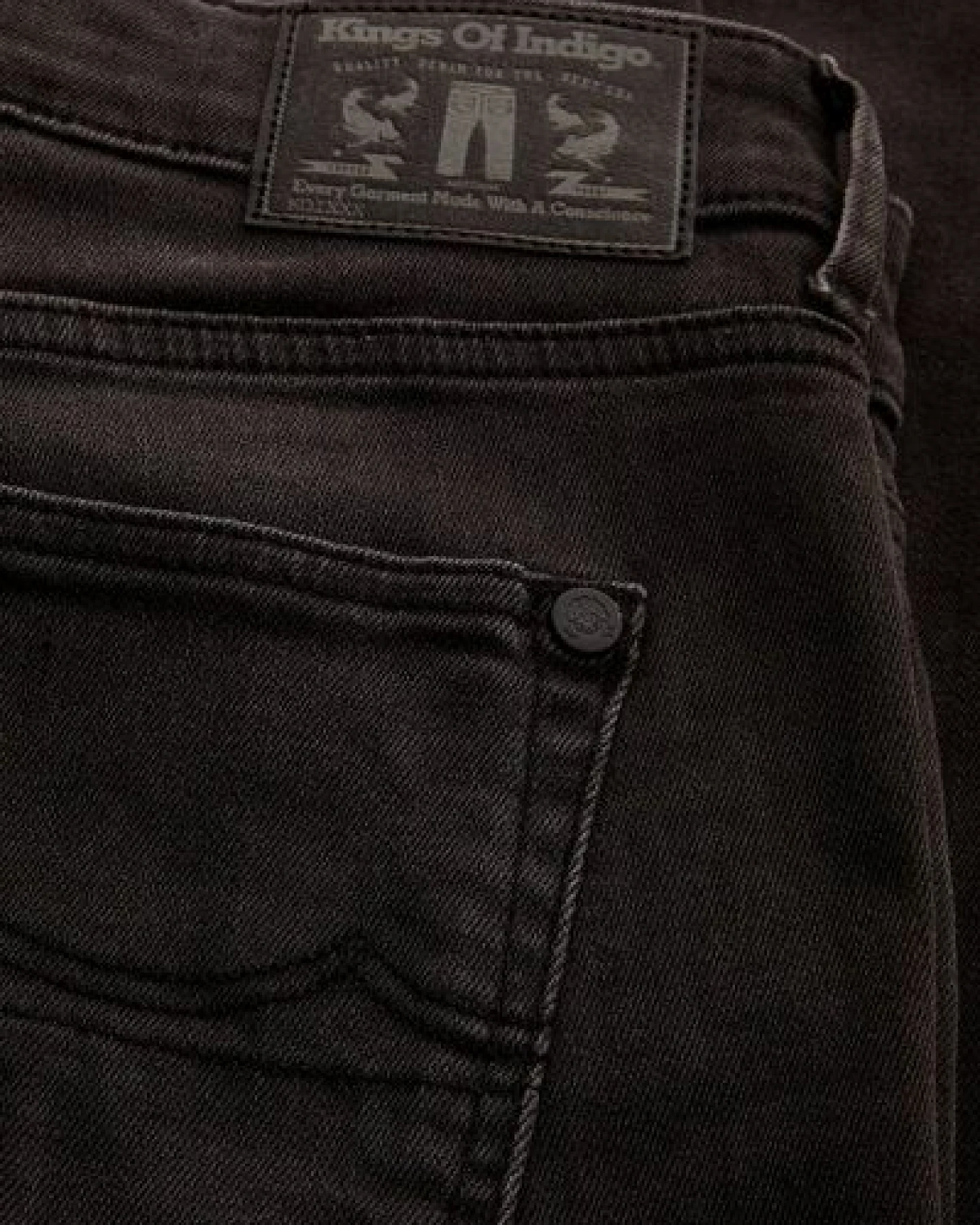Kings Of Indigo Slim-Fit Jeans aus Bio Baumwolle - Juno - Gorbi Black Faded – Ansicht 4