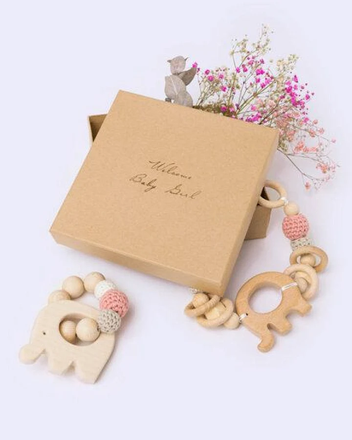NoniKids Berlin NoniKids Geschenkebox *Wagenkette & Greifling Elefant rosa* I Bio Baumwollgarn