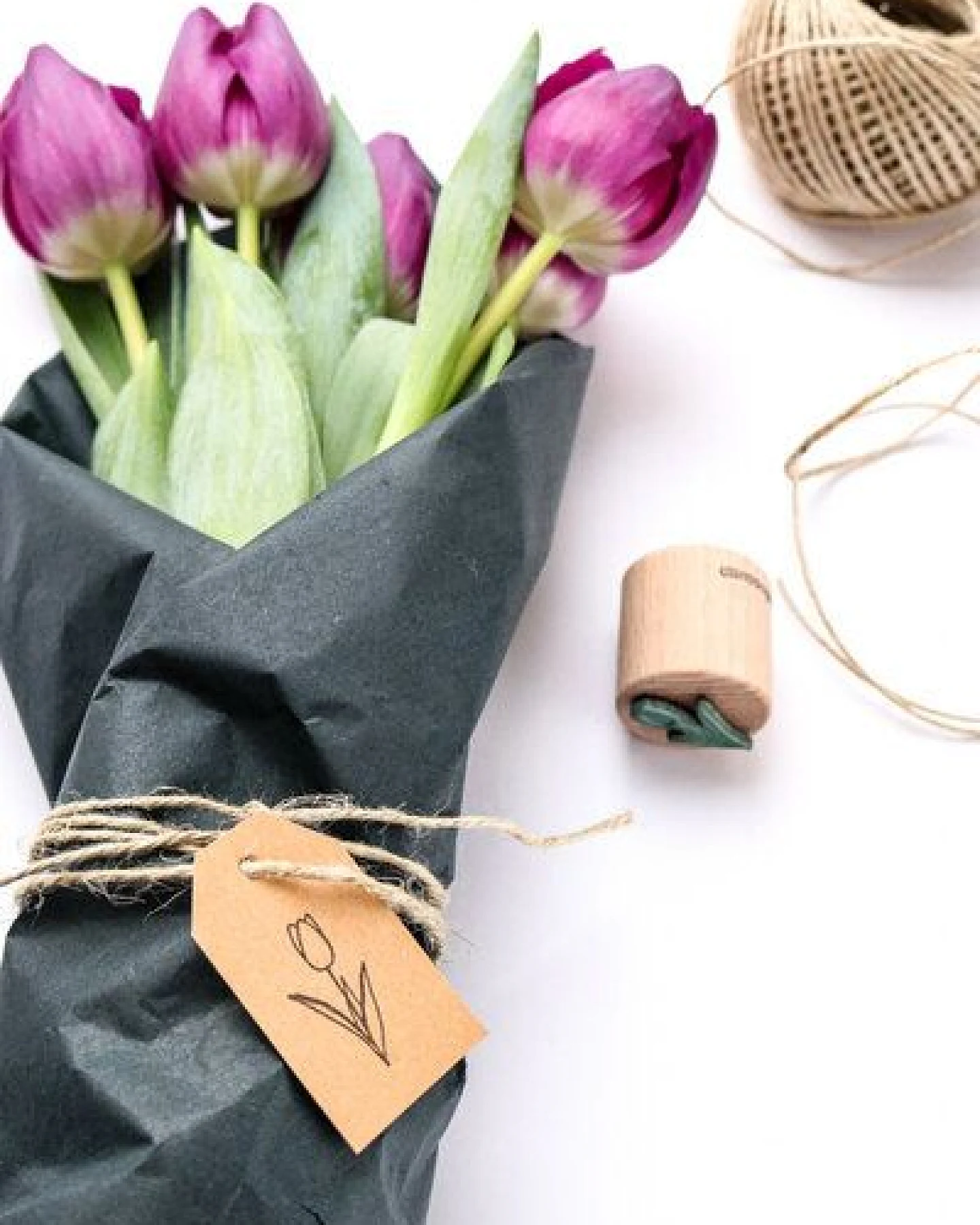 STUDIO KARAMELO Kleiner Stempel TULPE – Ansicht 3
