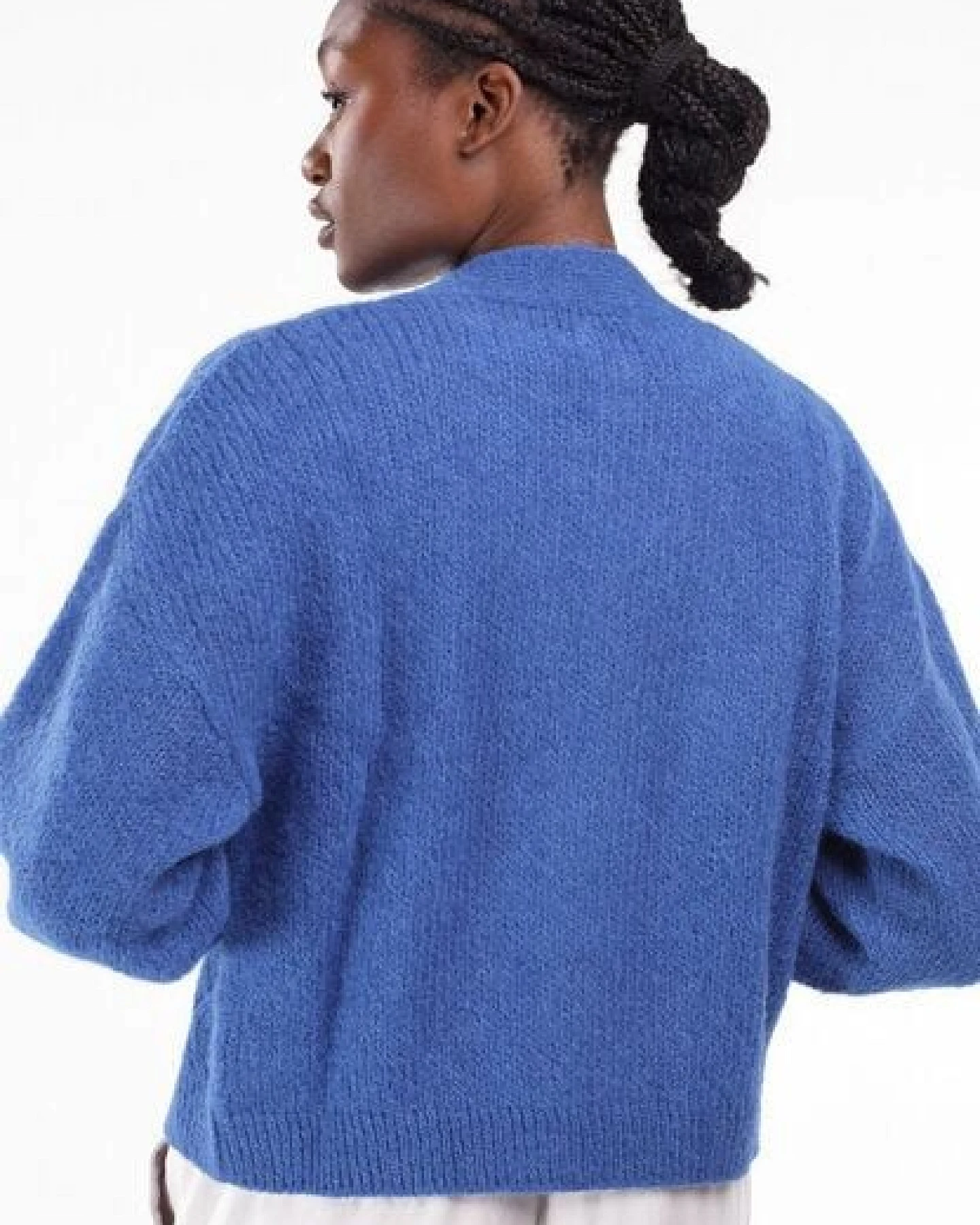 Alma & Lovis Sommer-Strickjacke aus Alpaka mit Ajourmuster – Ansicht 4