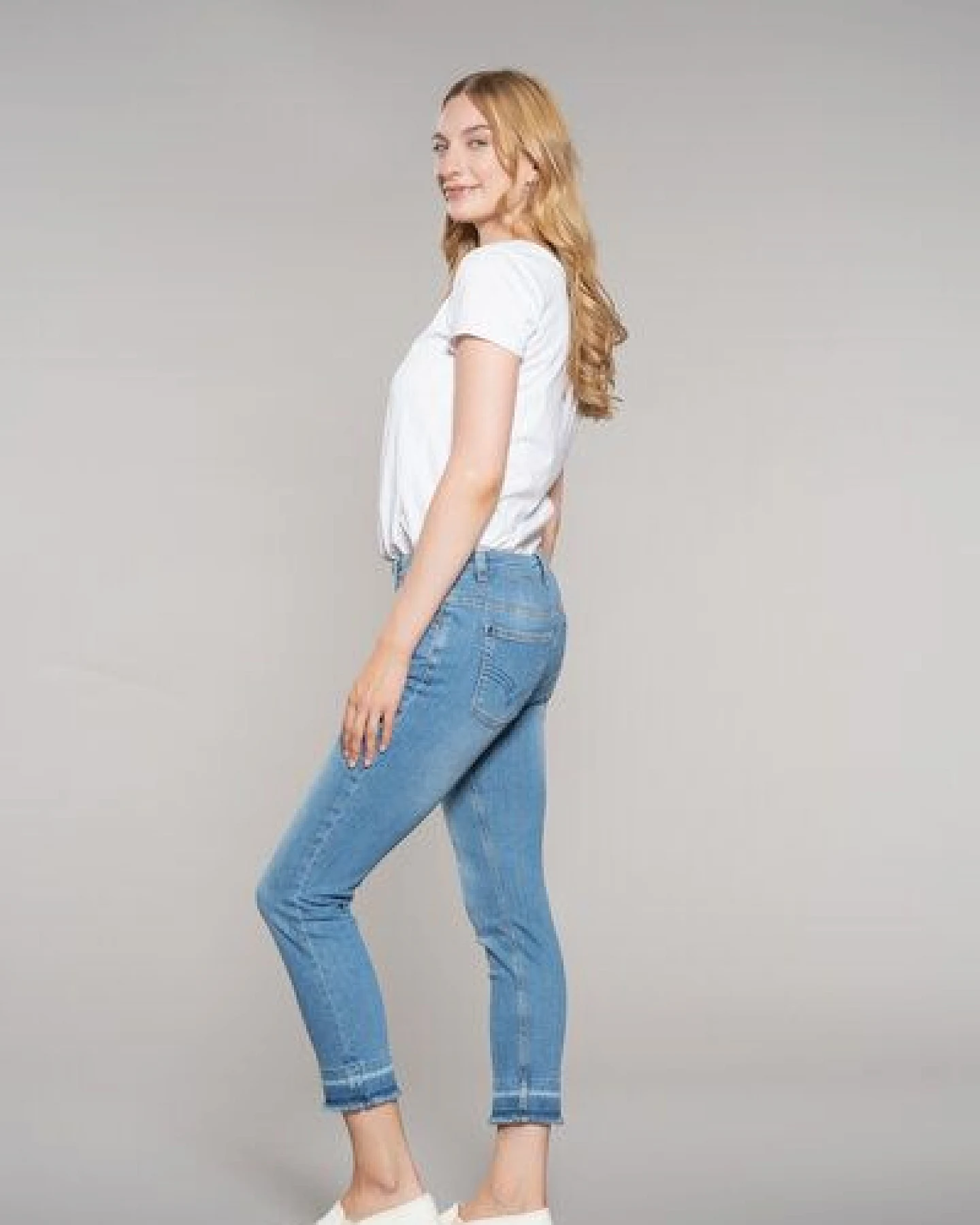 Feuervogl Svenja SlimFit – Ansicht 2