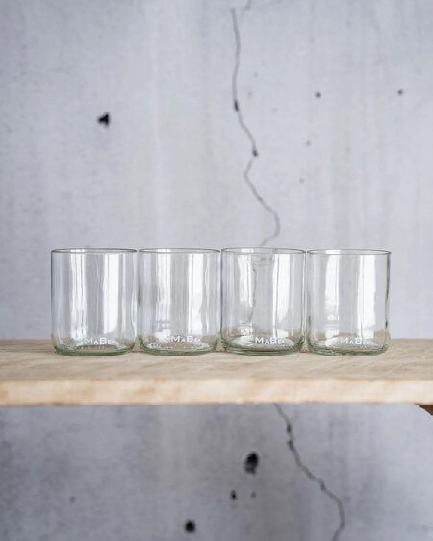 MaBe Trink Glas 250ml - Upcycling aus der Weinflasche - die nachhaltige Geschenkidee - 1 Stk – Ansicht 3