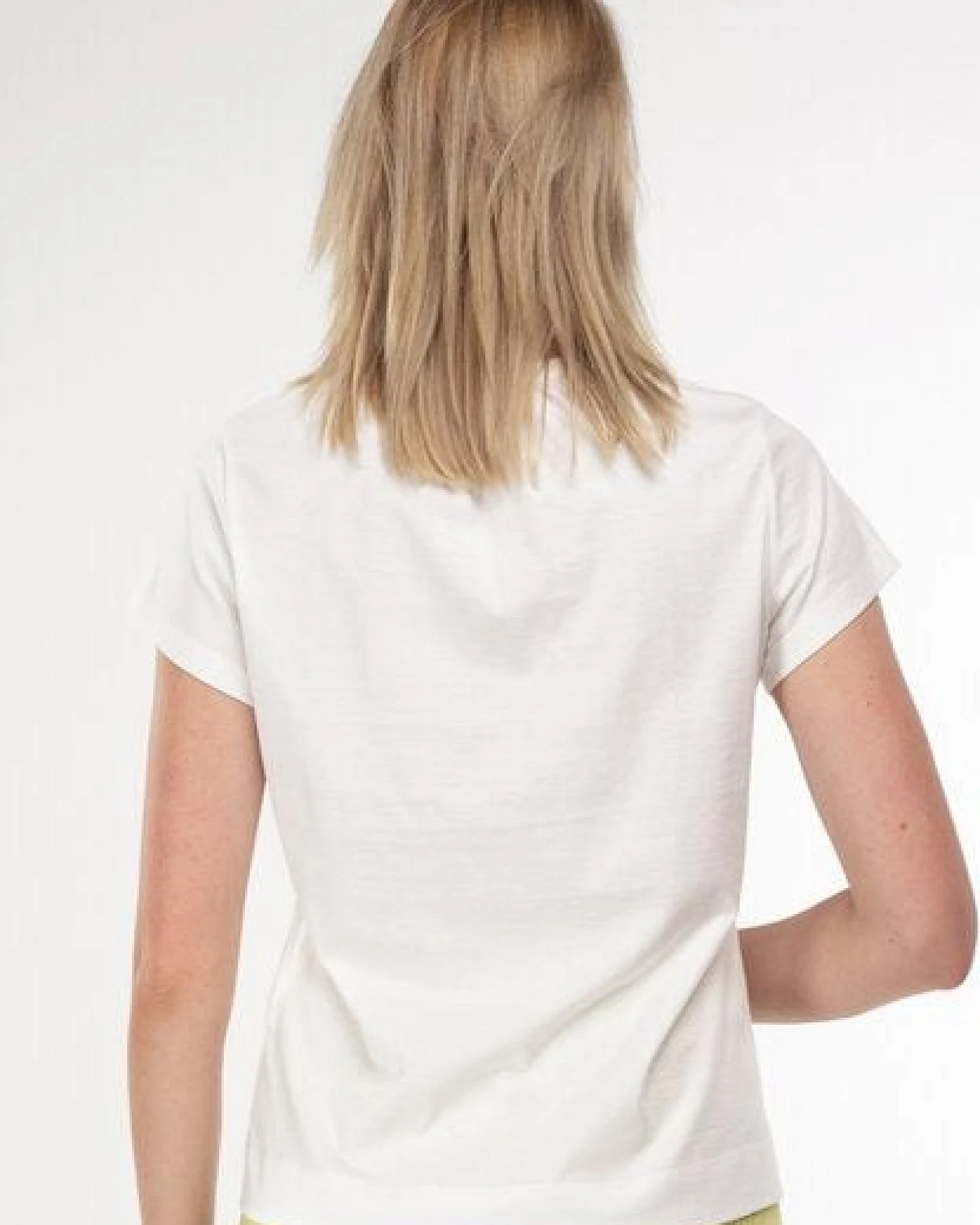 Alma & Lovis Kurzarmshirt im Blusen-Style aus Bio-Baumwolle – Ansicht 3