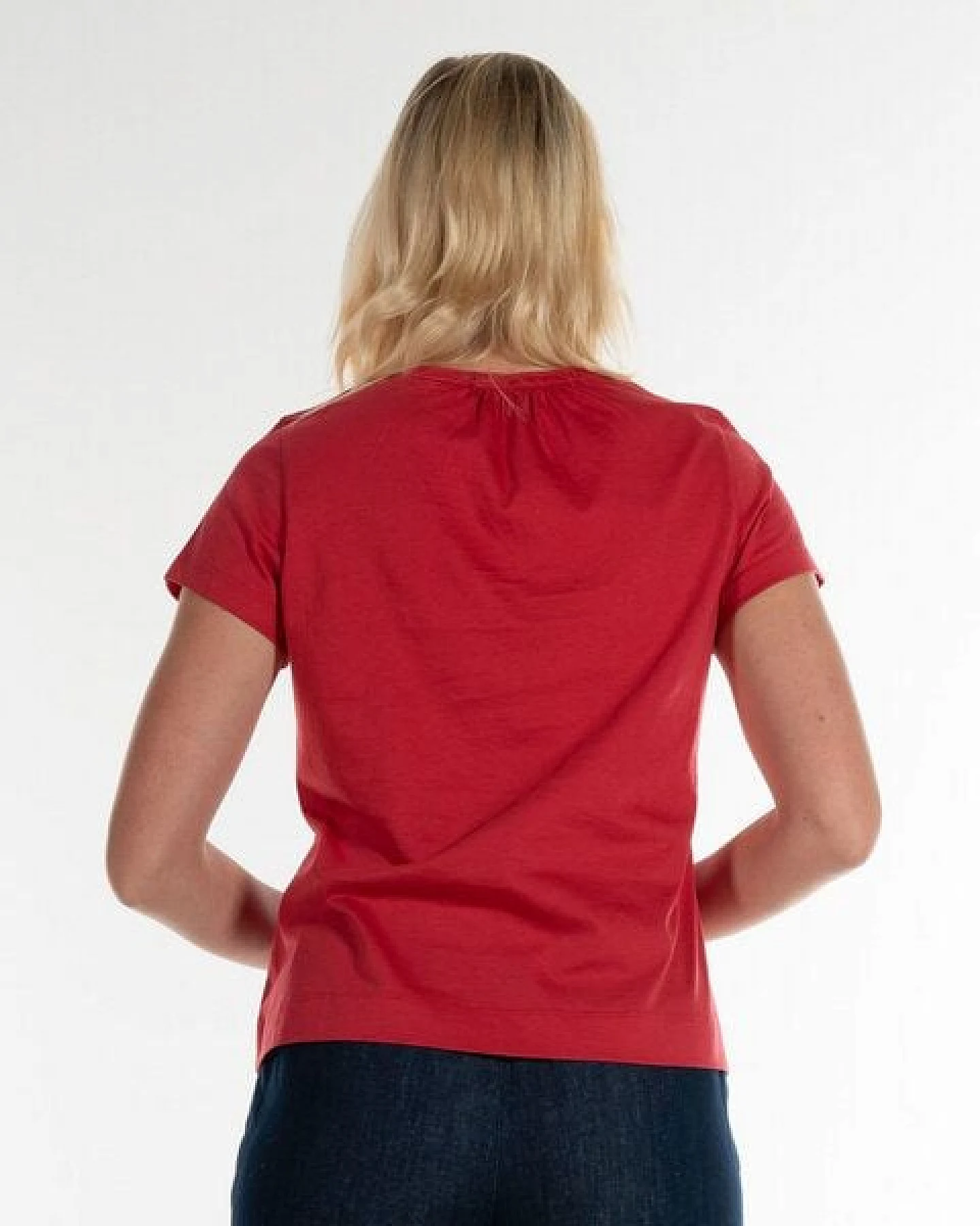 Alma & Lovis Kurzarmshirt im Blusen-Style aus Bio-Baumwolle – Ansicht 4