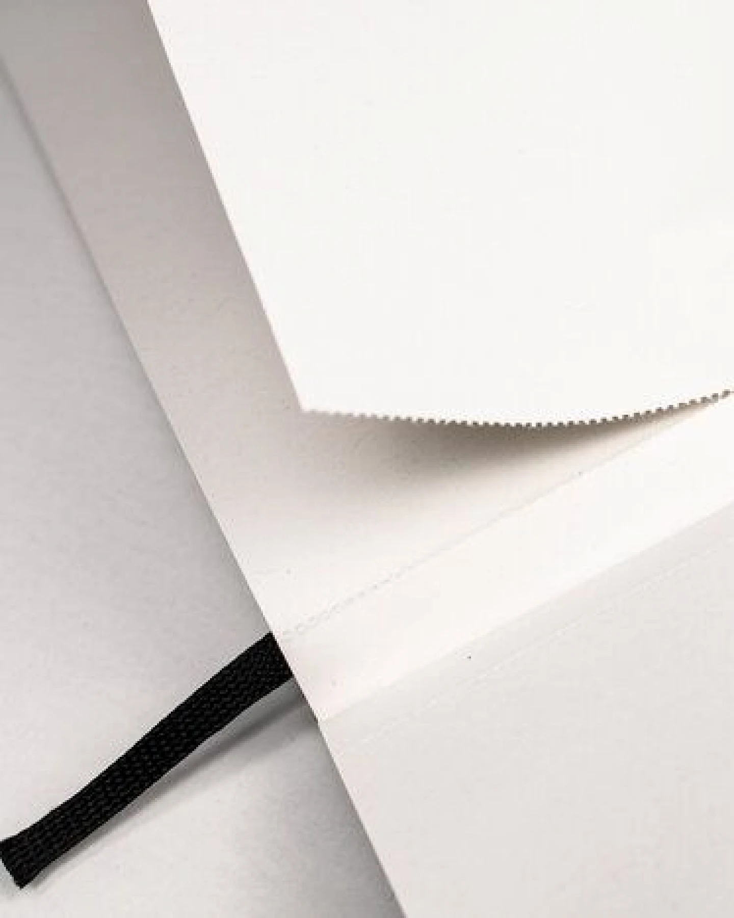tyyp Nachhaltiges großes Design-Notizbuch (Recyclingkarton) – Ansicht 4