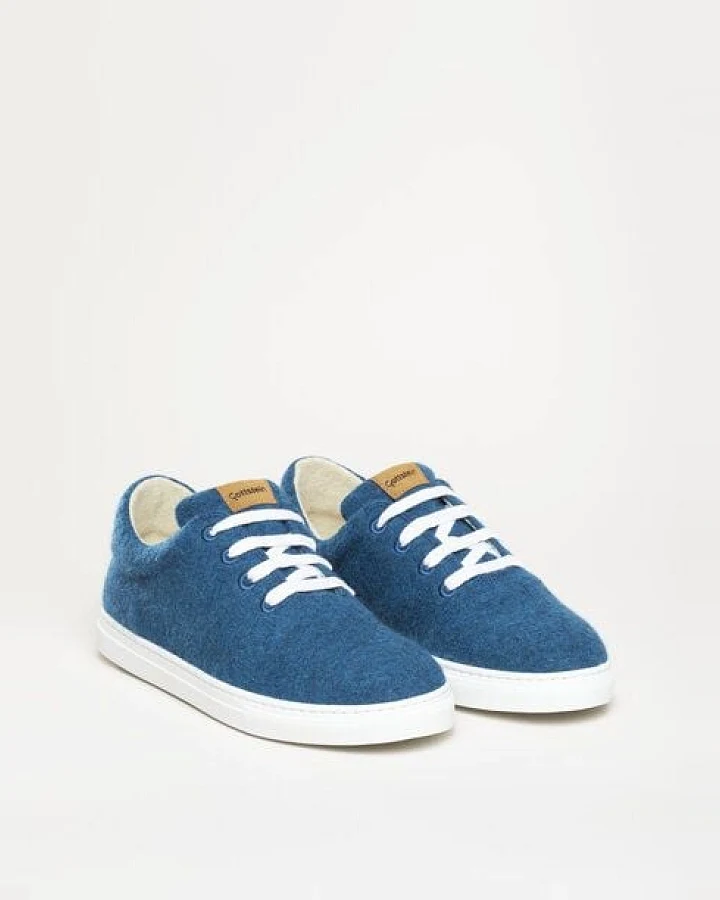 Blau
