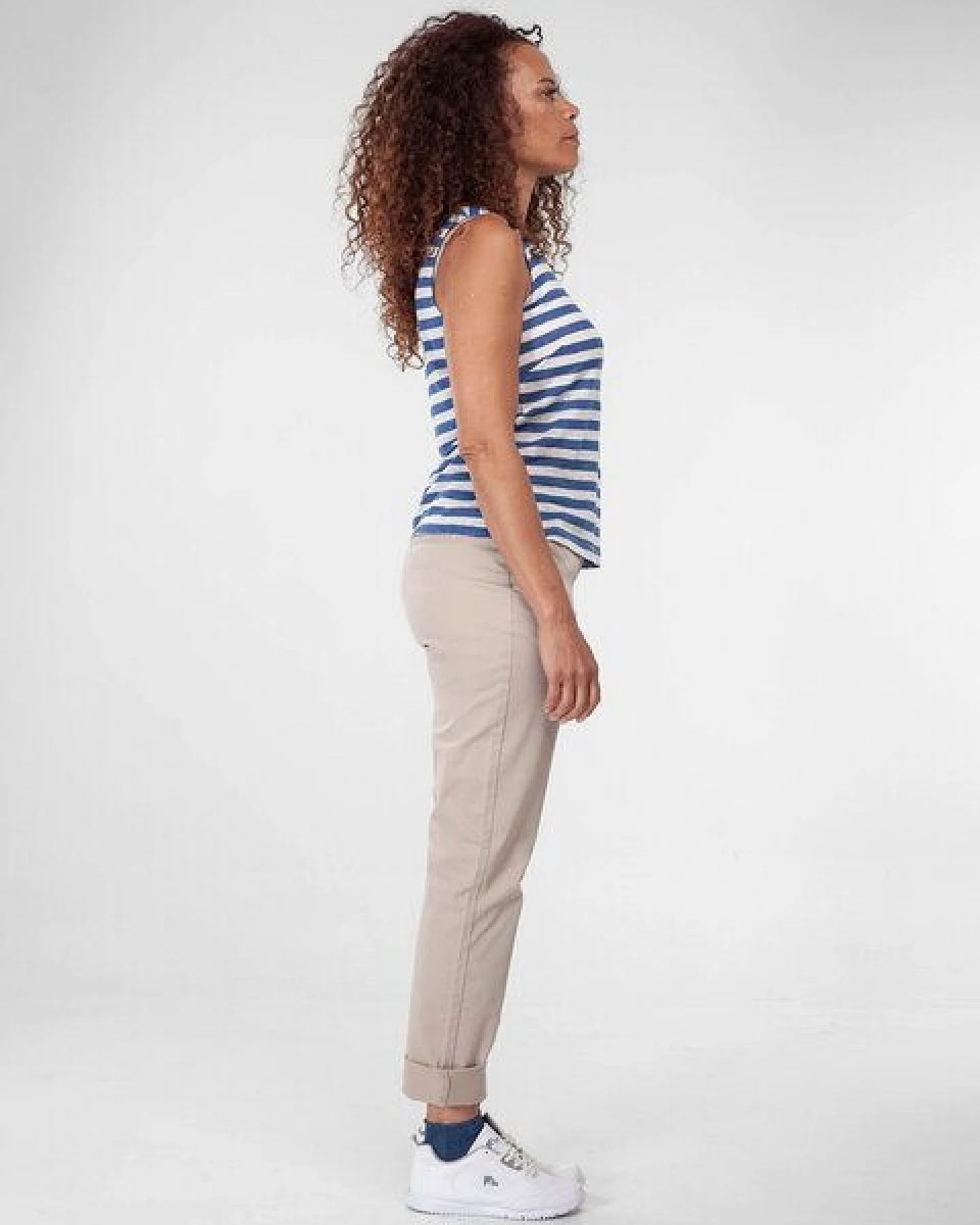 Alma & Lovis Chino aus Bio-Baumwolle – Ansicht 3