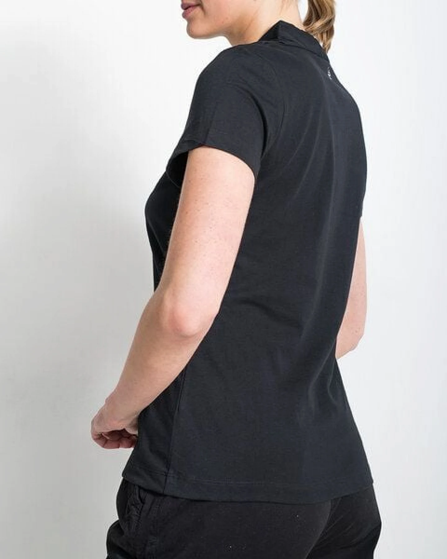 Alma & Lovis Kurzarmshirt aus Bio-Baumwolle – Ansicht 4