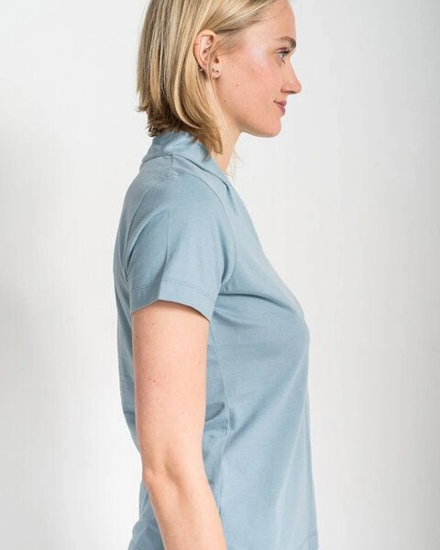 Alma & Lovis Kurzarmshirt aus Bio-Baumwolle – Ansicht 4