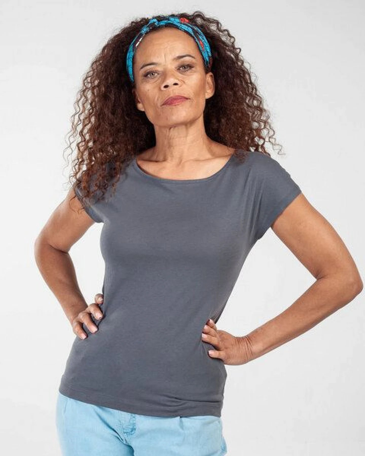 Alma & Lovis T-Shirt aus Bio-Baumwolle – Ansicht 3