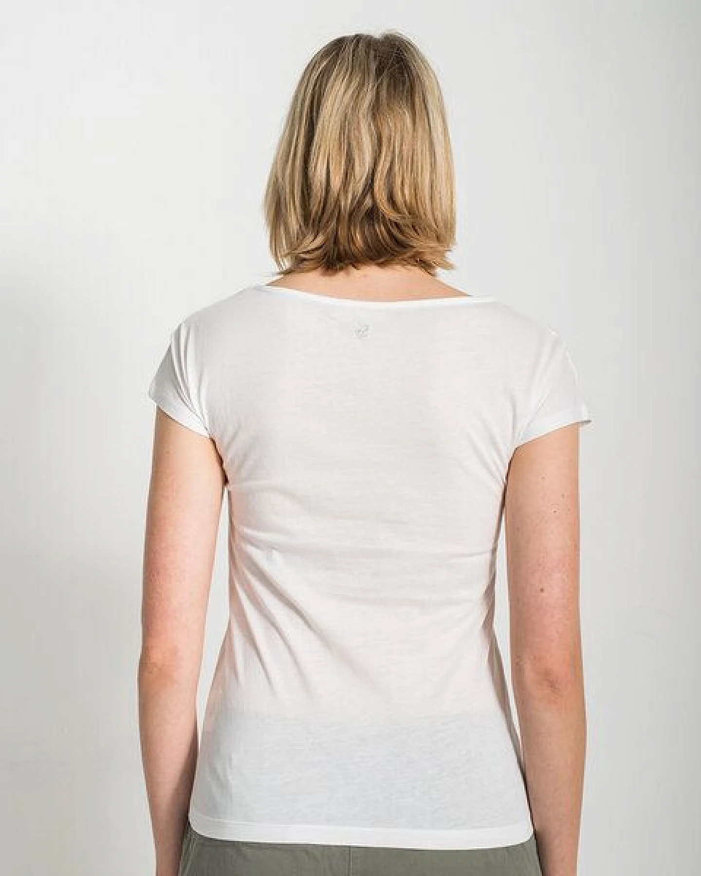 Alma & Lovis T-Shirt aus Bio-Baumwolle – Ansicht 3
