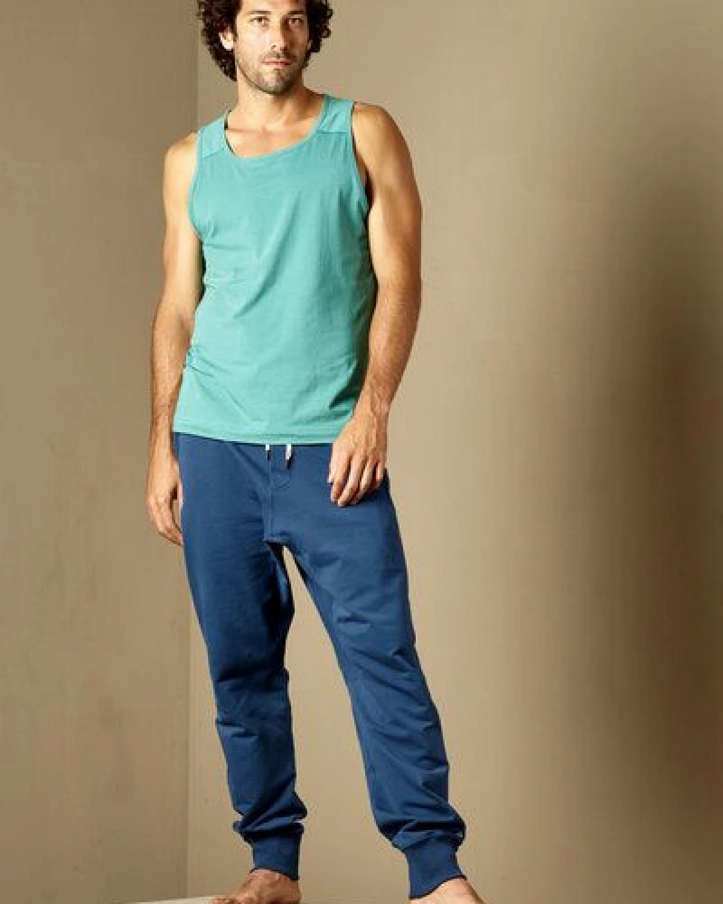 M23 Herren Jogginghose aus Bio-Baumwolle, Modell "Clint" – Ansicht 2