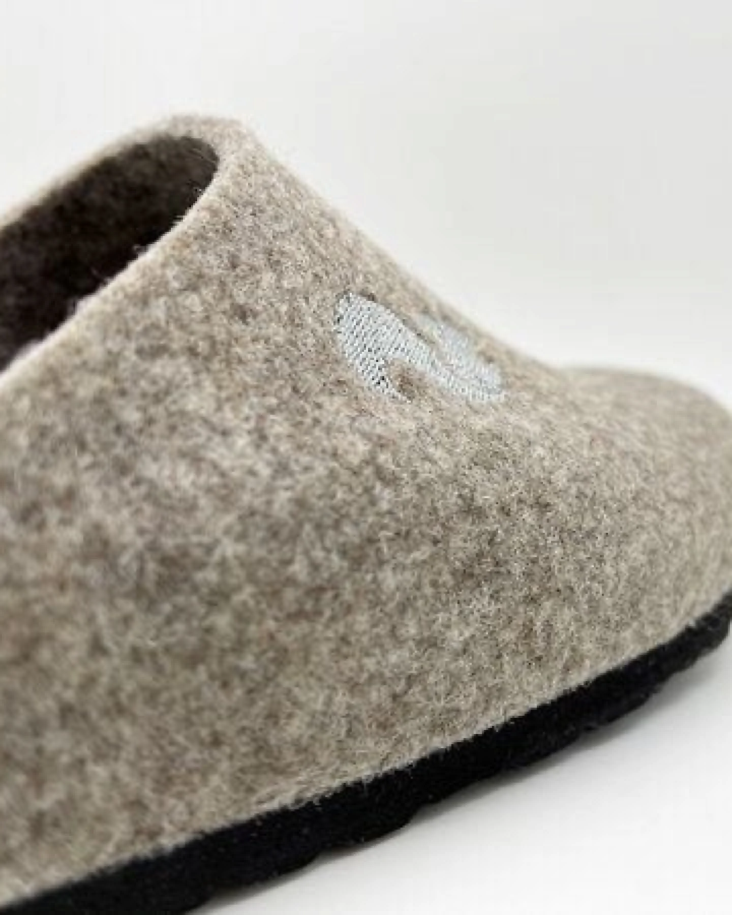 Veganer Bio Clog "thies ® PET" uni, aus recycelten Flaschen, fair produziert mit Tieffussbett – Ansicht 4