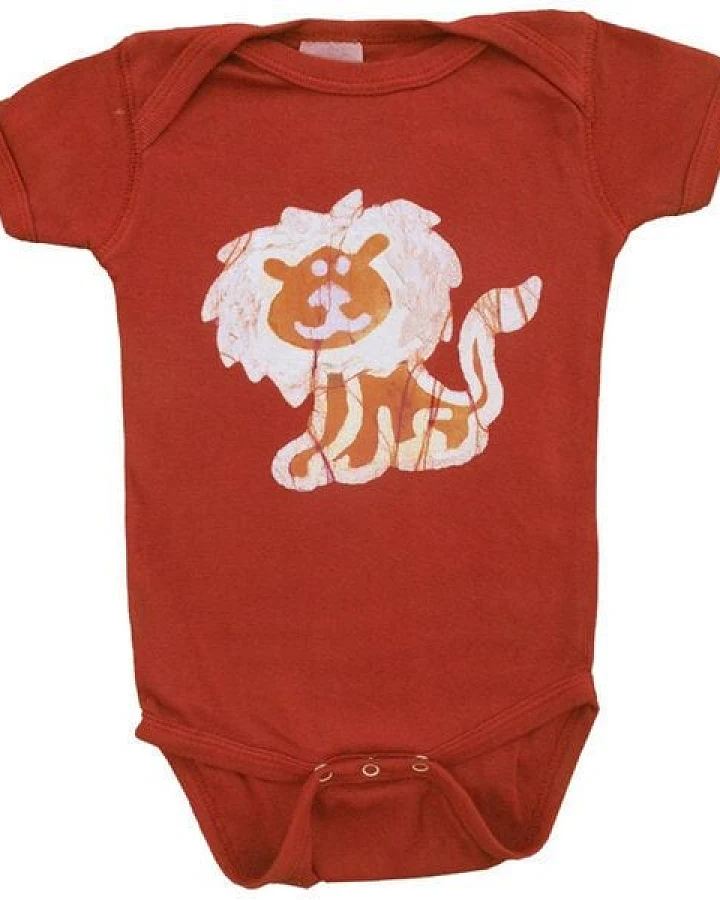 Global Mamas Baby Body - Löwe - Bio Baumwolle - Rot - Kurzarm