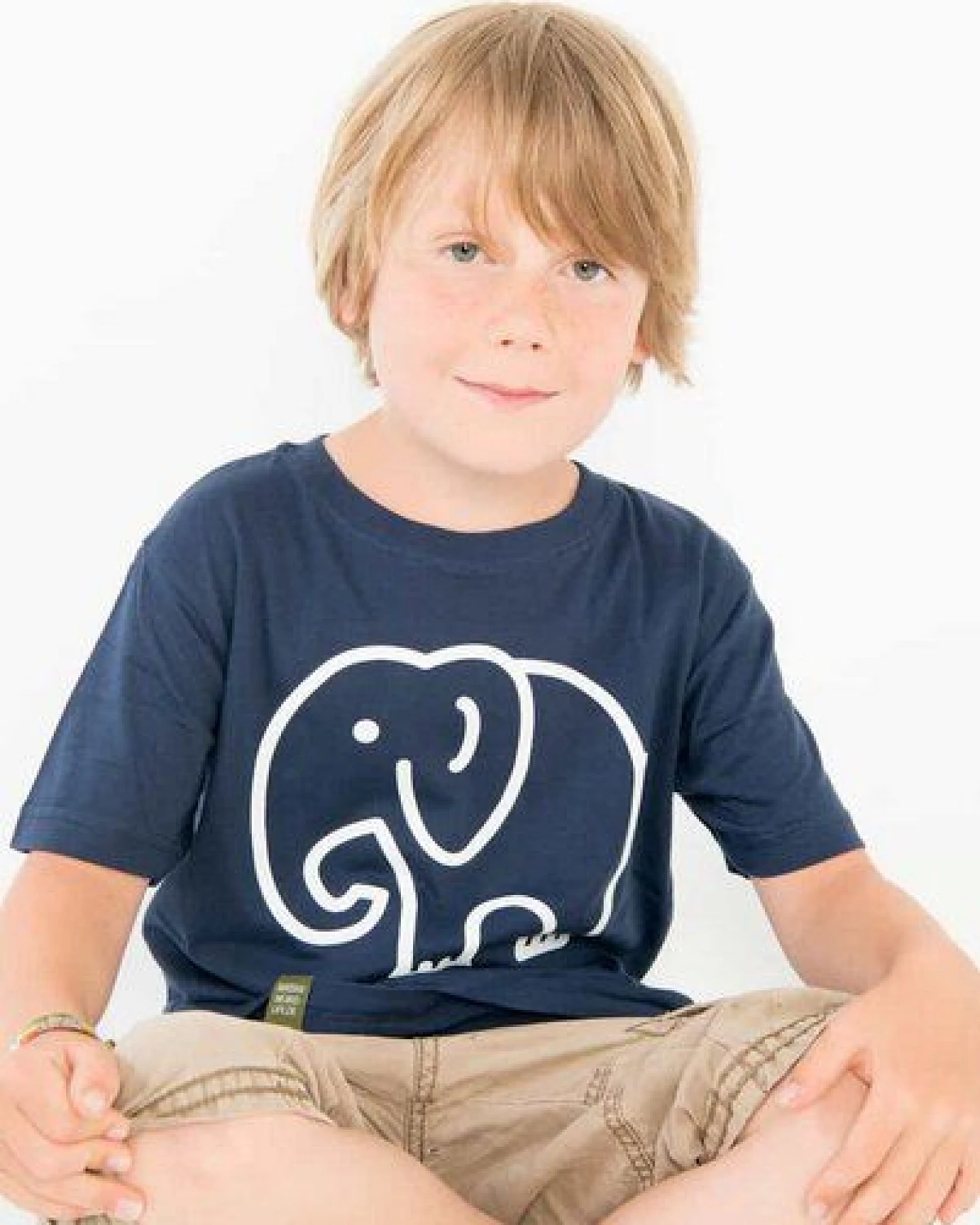 Maishameanslife Tembo - Kleiner Elefant - Bio T-shirt für Kinder - Blau - Unisex – Ansicht 4