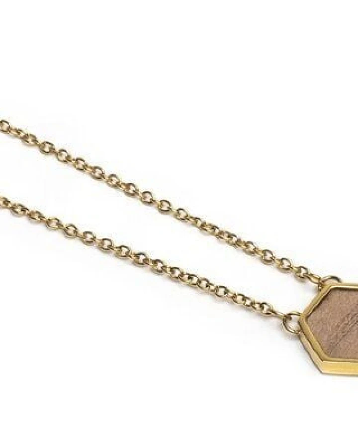 BeWooden Kette mit Anhänger in Hexagon Form mit Holzdetail - Verschiedene Farbvarianten