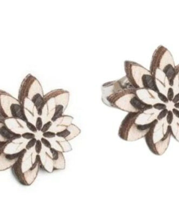 BeWooden Ohrstecker mit Holzdetails