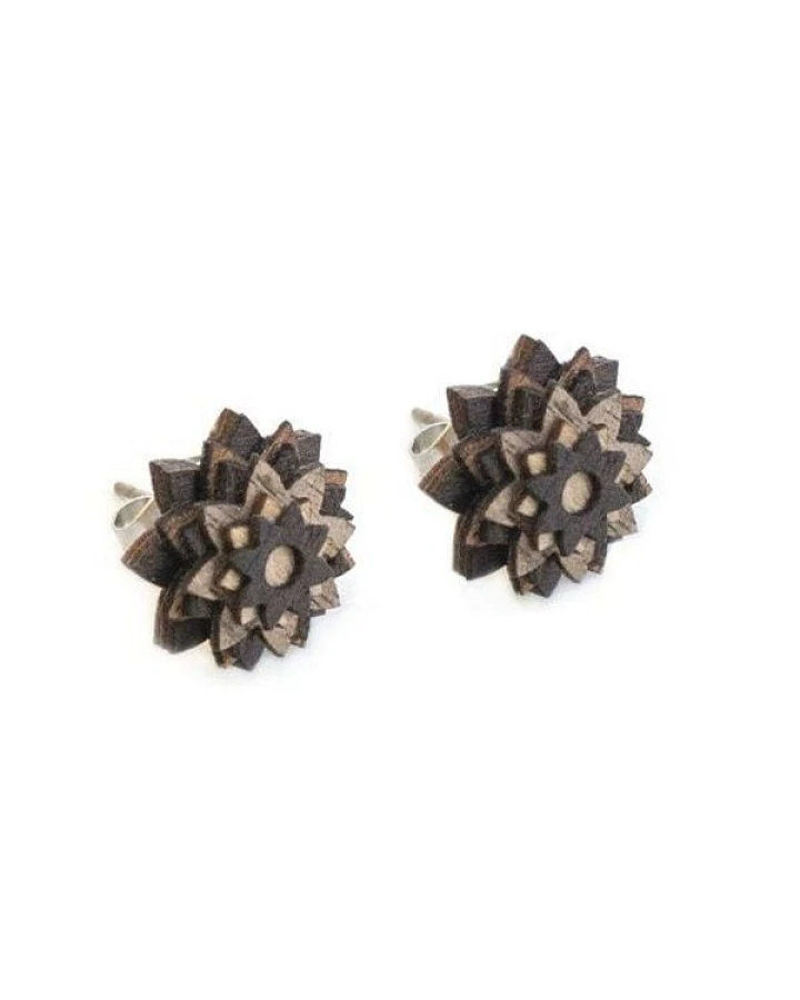 BeWooden Ohrstecker mit Holzdetails