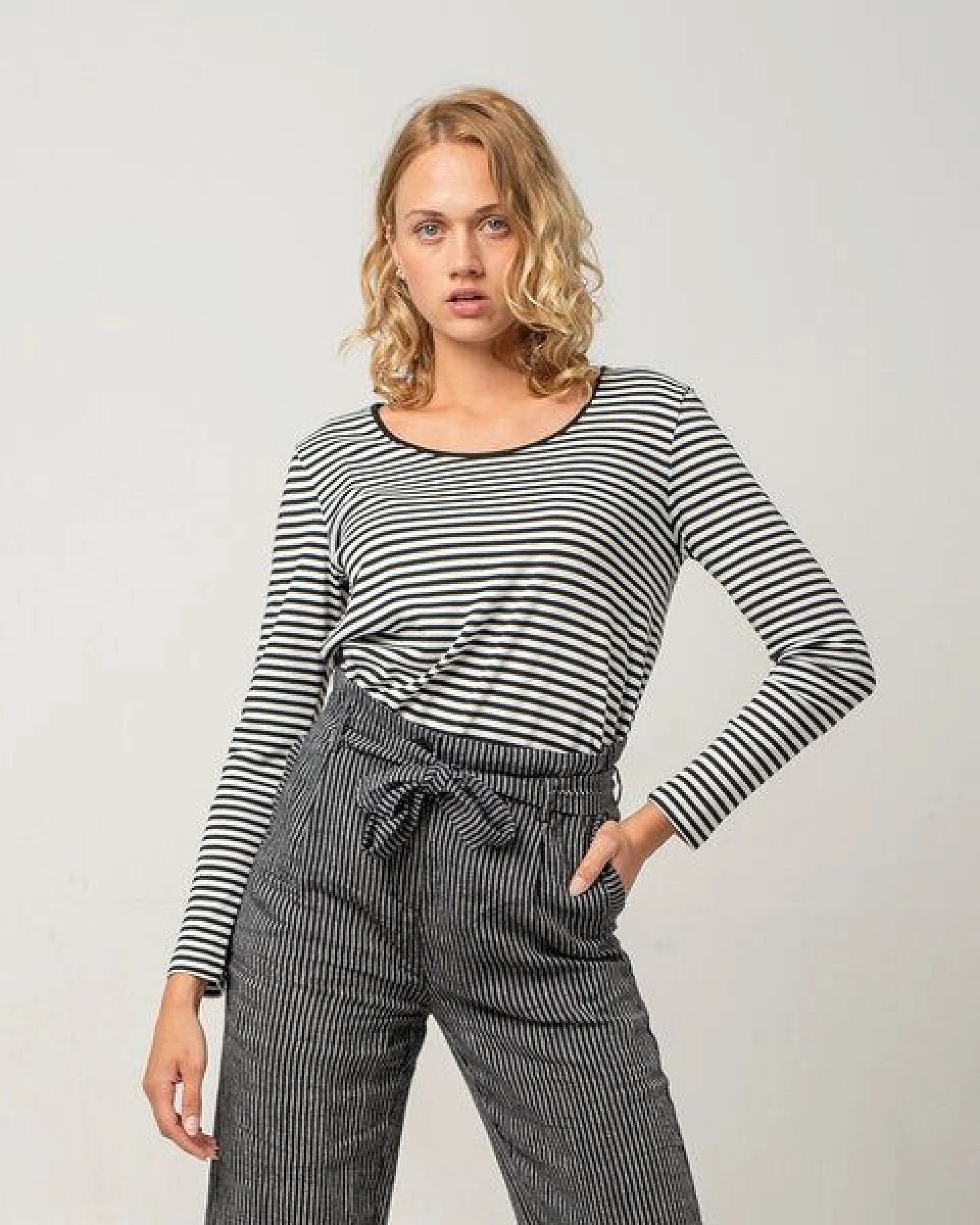 Alma & Lovis Langarmshirt aus Bio Baumwolle 'Breton Longsleeve' – Ansicht 4