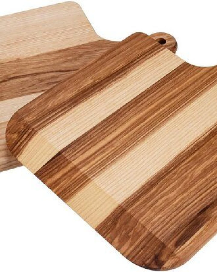 ReineNatur Pizzabrett aus Kern-Esche-Holz eckig mit Griff Größe: 40x30x2 cm