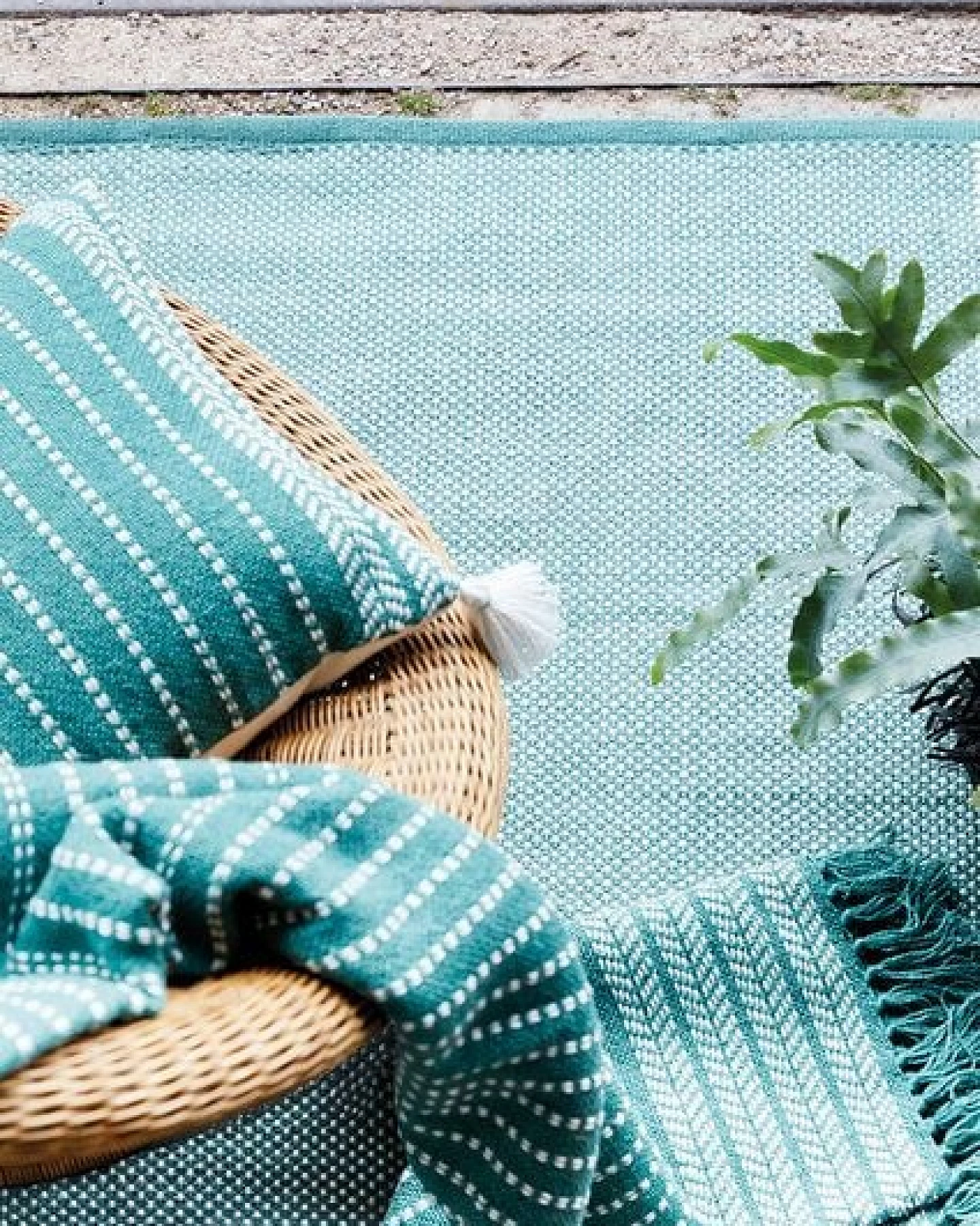 liv interior Recyceltes In-/Outdoor Kissen MISAKI – Ansicht 4