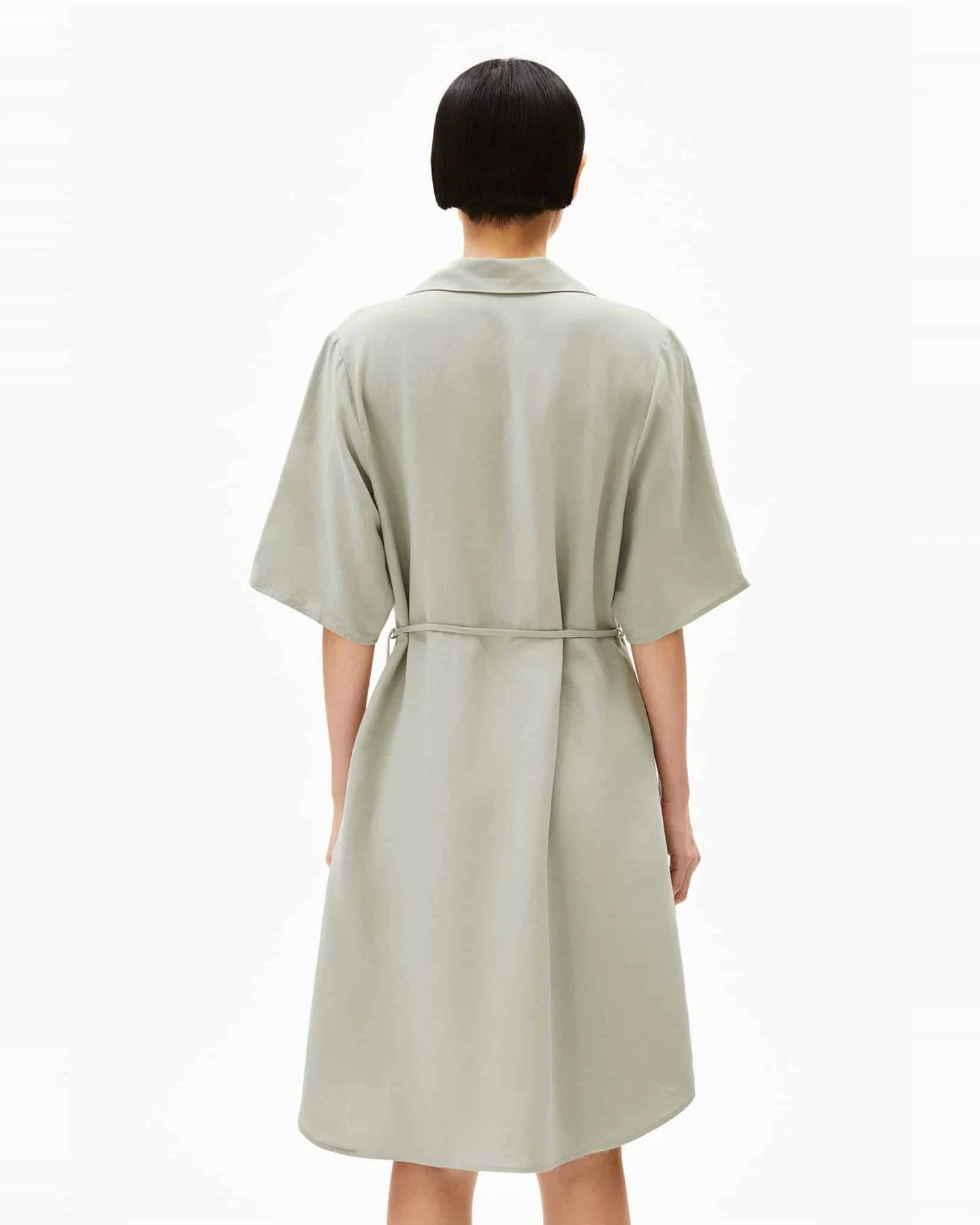 ARMEDANGELS Damen vegan Kleid Femnaami Lino Grün – Ansicht 2