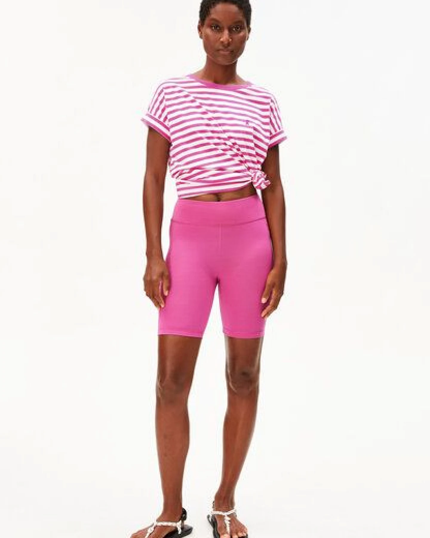 ARMEDANGELS NEDAA LITAA Damen Shorts aus Bio-Baumwoll Mix – Ansicht 4