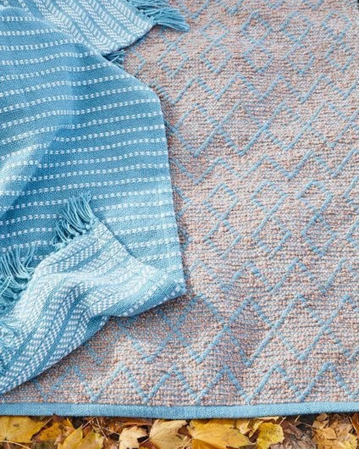 liv interior Recycelter In-/Outdoor Teppich BOUCLÉ – Ansicht 4