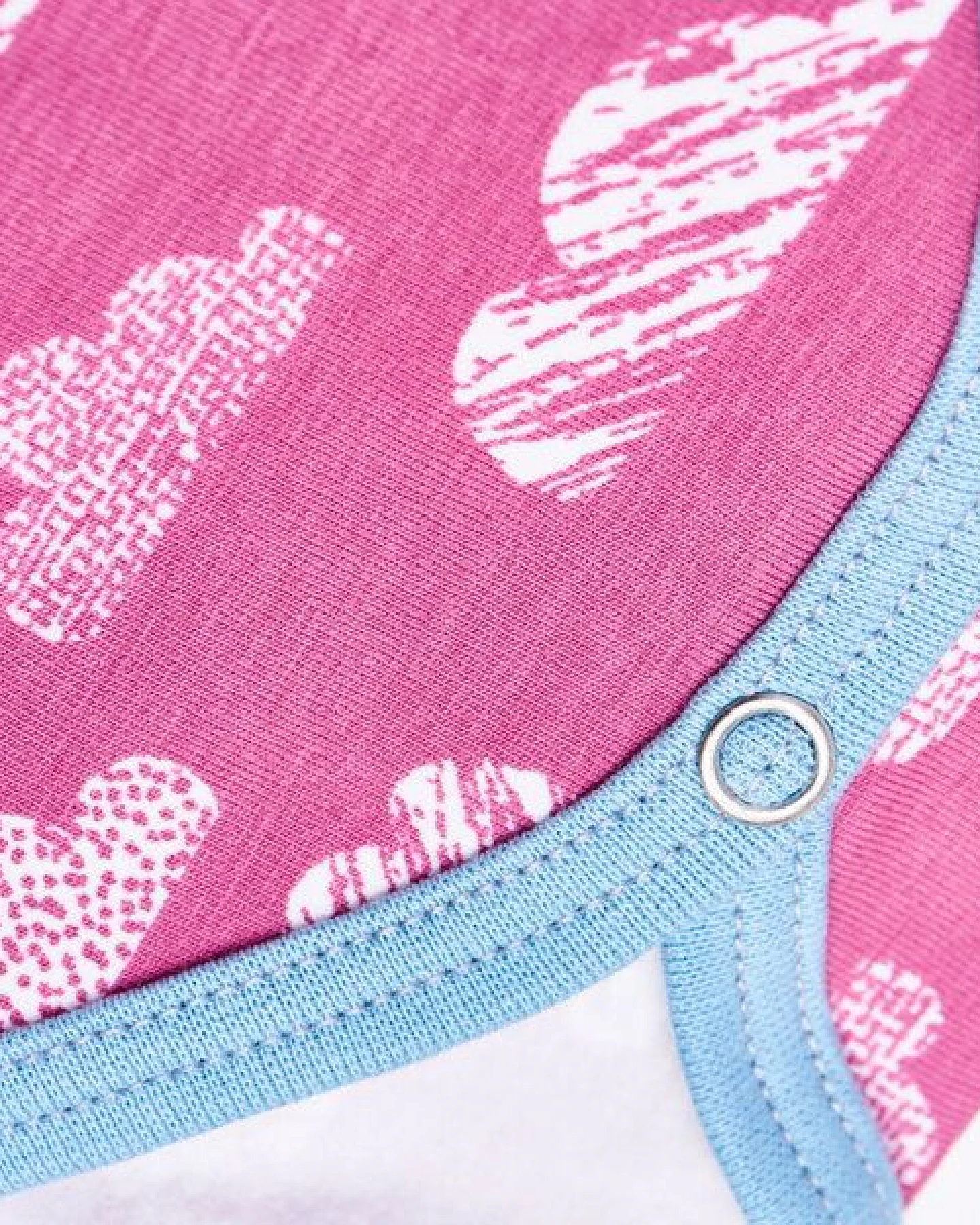 Cheeky Apple Kurzarm-Body "Wolken Vintage Rose" aus Bio-Baumwolle – Ansicht 3