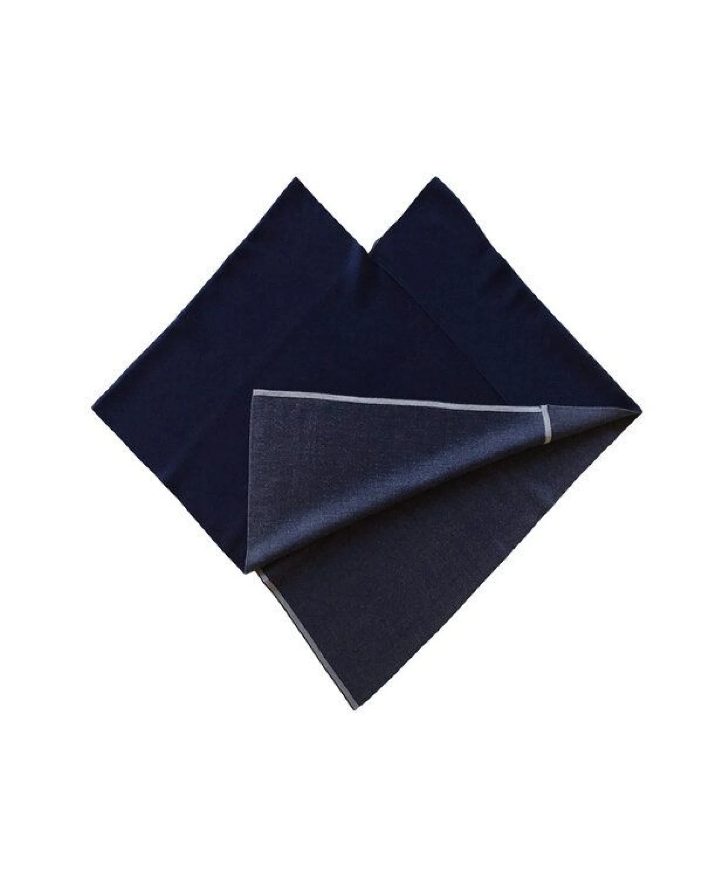 austriandesign.at DreieckPoncho reversibel dünn aus extrafeiner Merinowolle – Ansicht 3