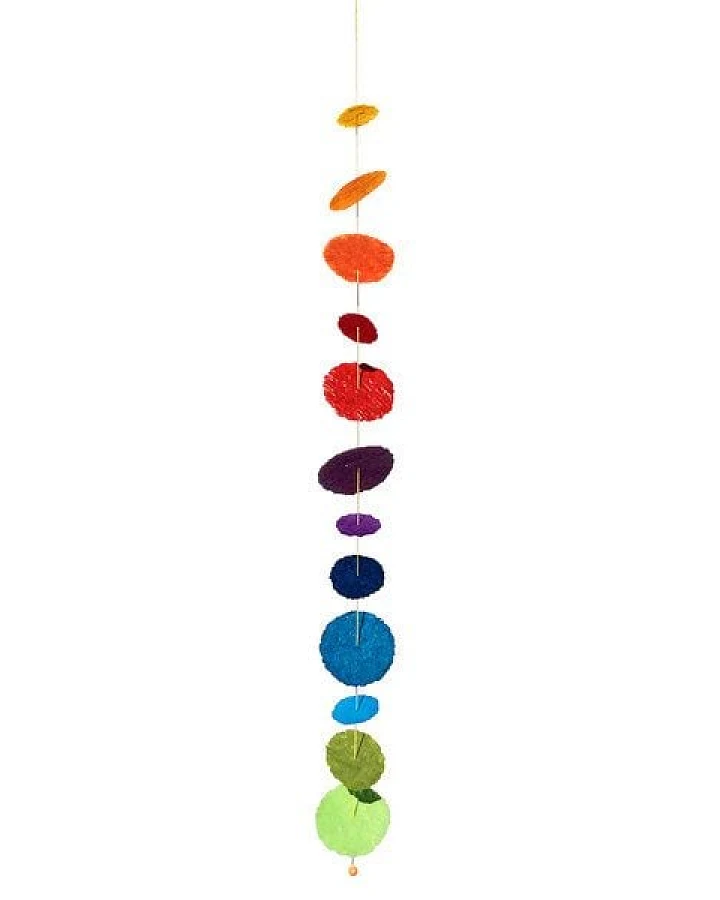 Sundara Deko-Girlande "Cascade Rainbow" aus handgeschöpftem Recycling Baumwollpapier