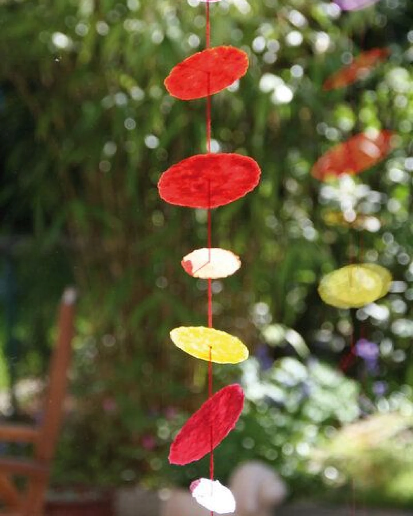 Sundara Deko-Girlande "Cascade" aus handgeschöpftem Recycling Baumwollpapier – Ansicht 2