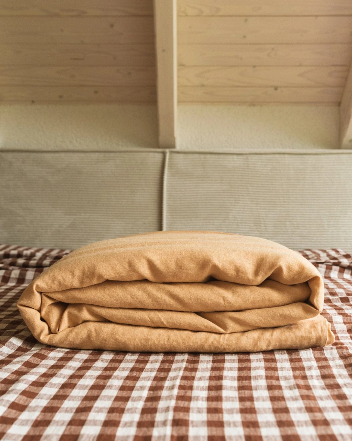 AmourLinen unisex vegan Bettbezug Senf – Ansicht 2