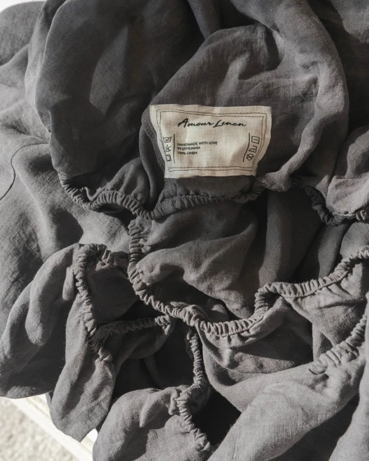 AmourLinen unisex vegan Spannbetttuch Holzkohle