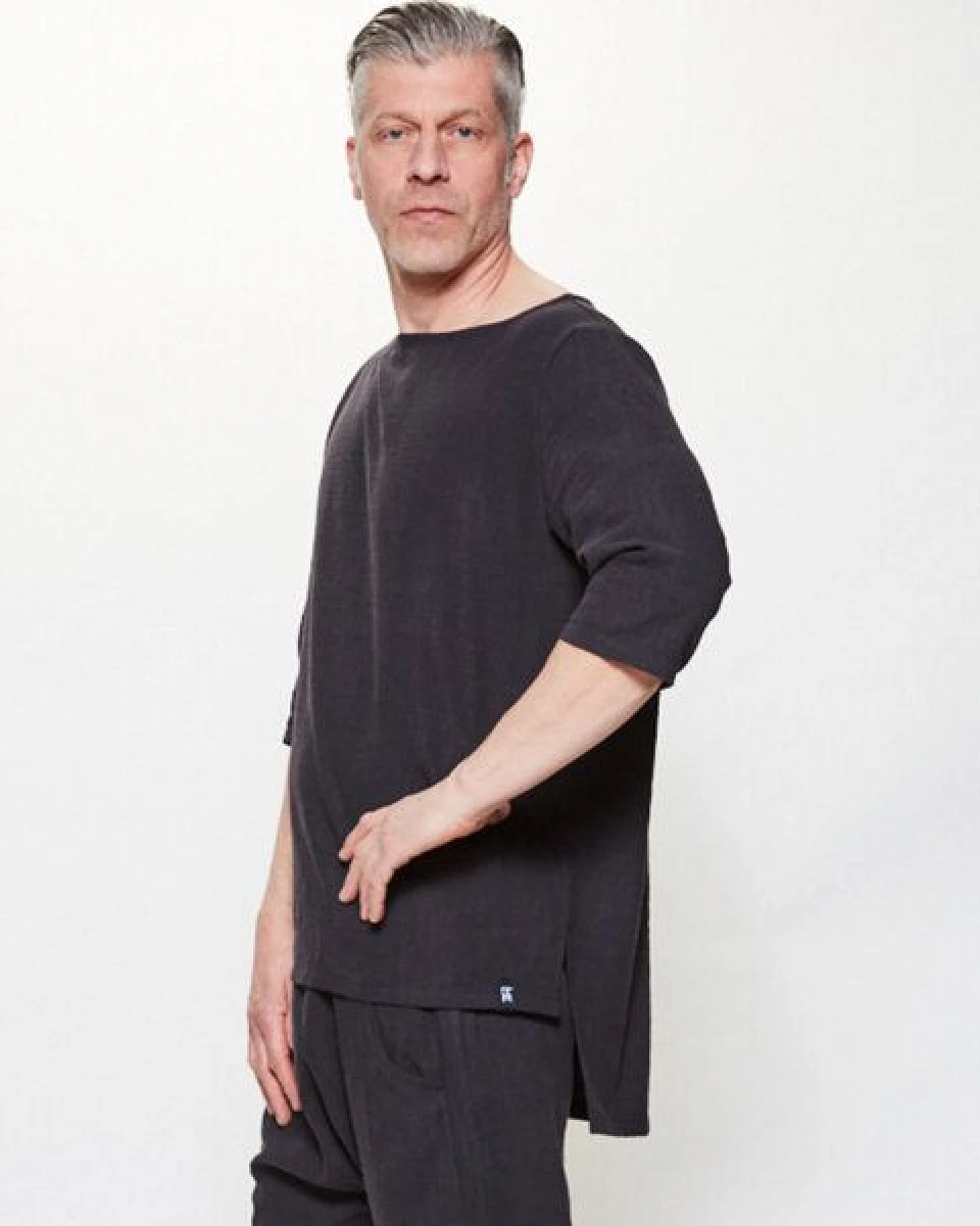 LUMEN organic Shirt LEINEN schwarz – Ansicht 2