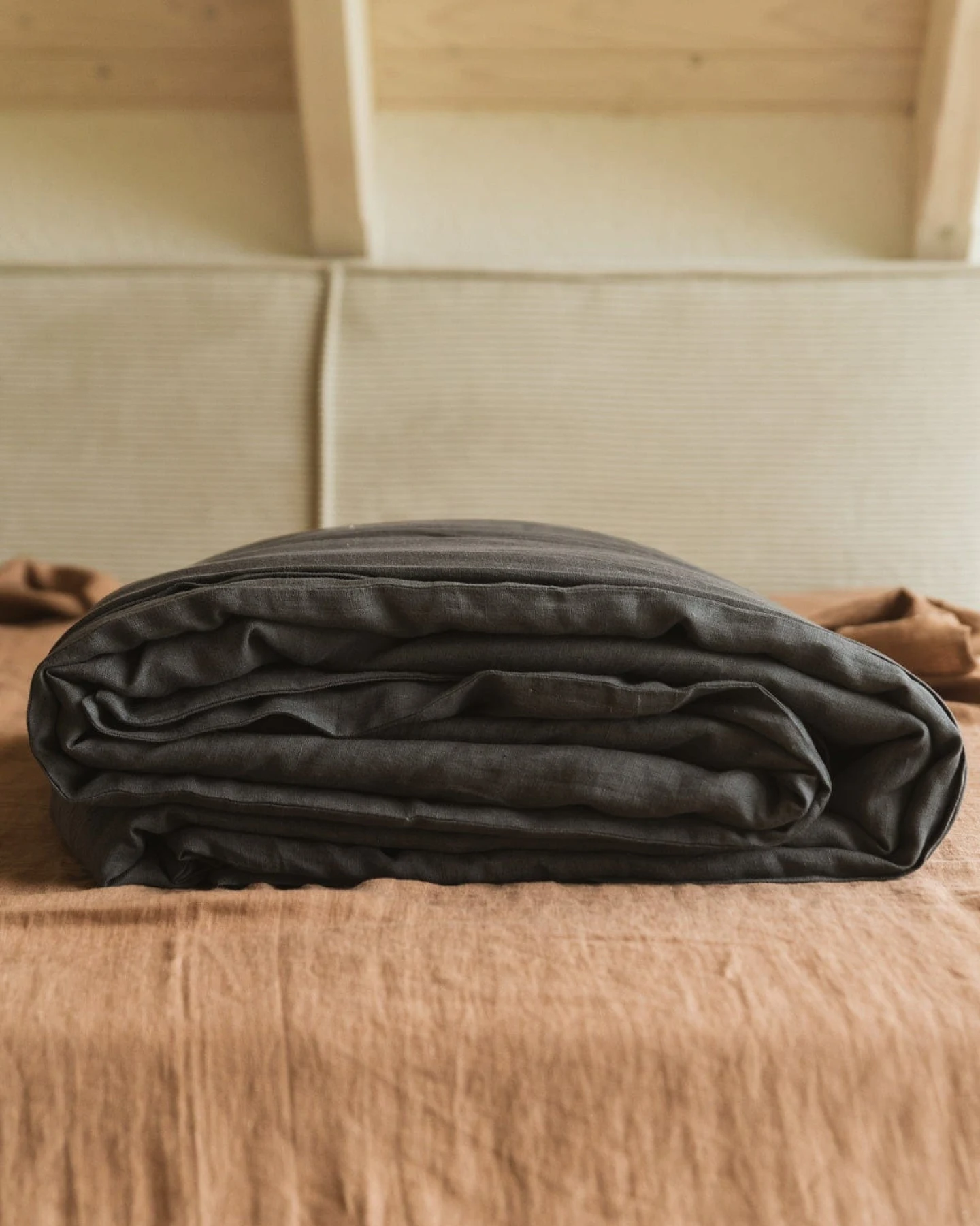 AmourLinen unisex vegan Bettbezug Holzkohle – Ansicht 2