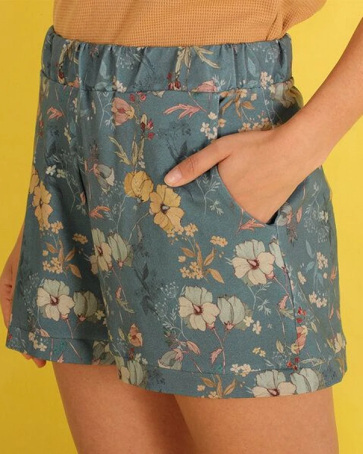 ManduTrap Shorts "Floralia" aus Biobaumwolle kbA mit Blumenmuster