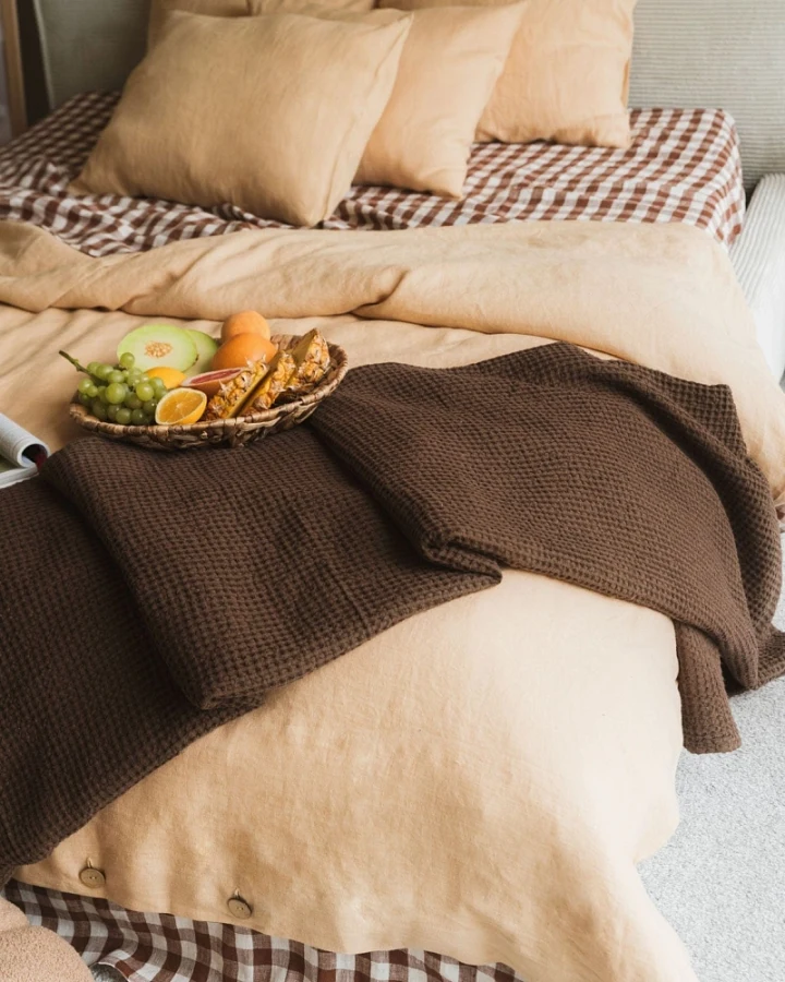 AmourLinen unisex vegan Decke Waffel Mocha Braun