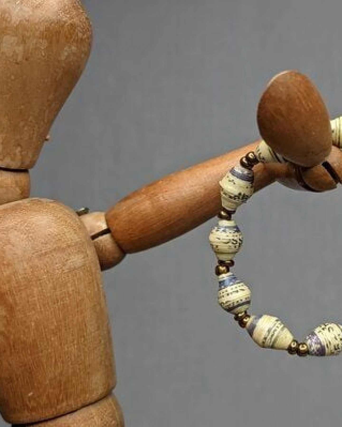 PEARLS OF AFRICA Kinderarmband aus Papierperlen "LIRA" recycelt – Ansicht 4