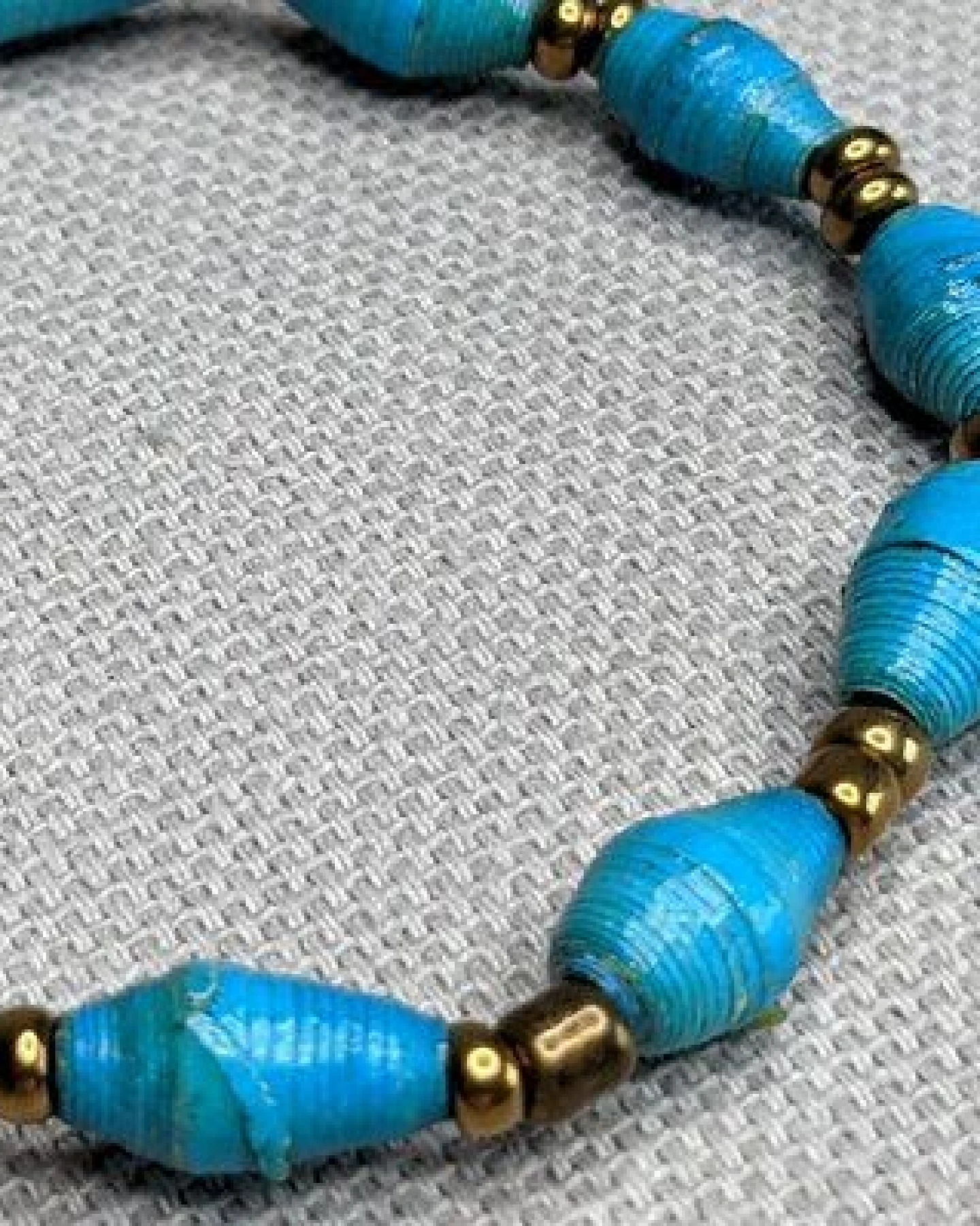 PEARLS OF AFRICA Kinderarmband aus Papierperlen "LIRA" recycelt – Ansicht 3