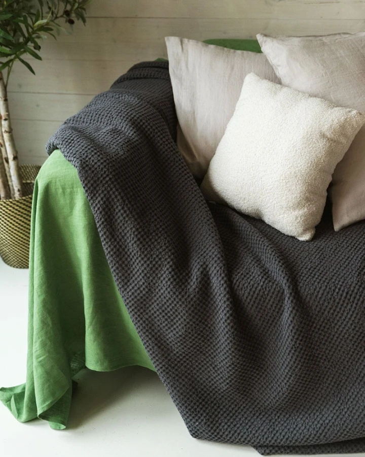 AmourLinen unisex vegan Decke Waffel Holzkohle