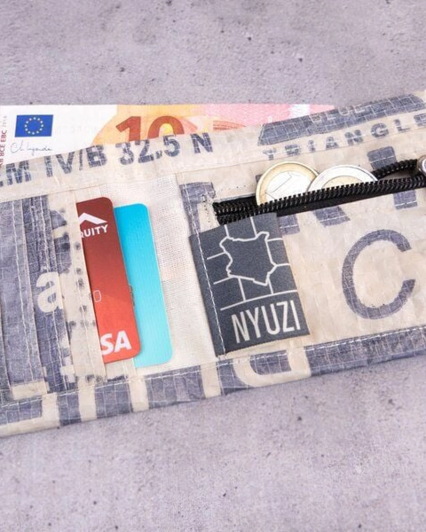 Nyuzi Blackwhite Upcyclin Mini Wallet Portmonnaie – Ansicht 3