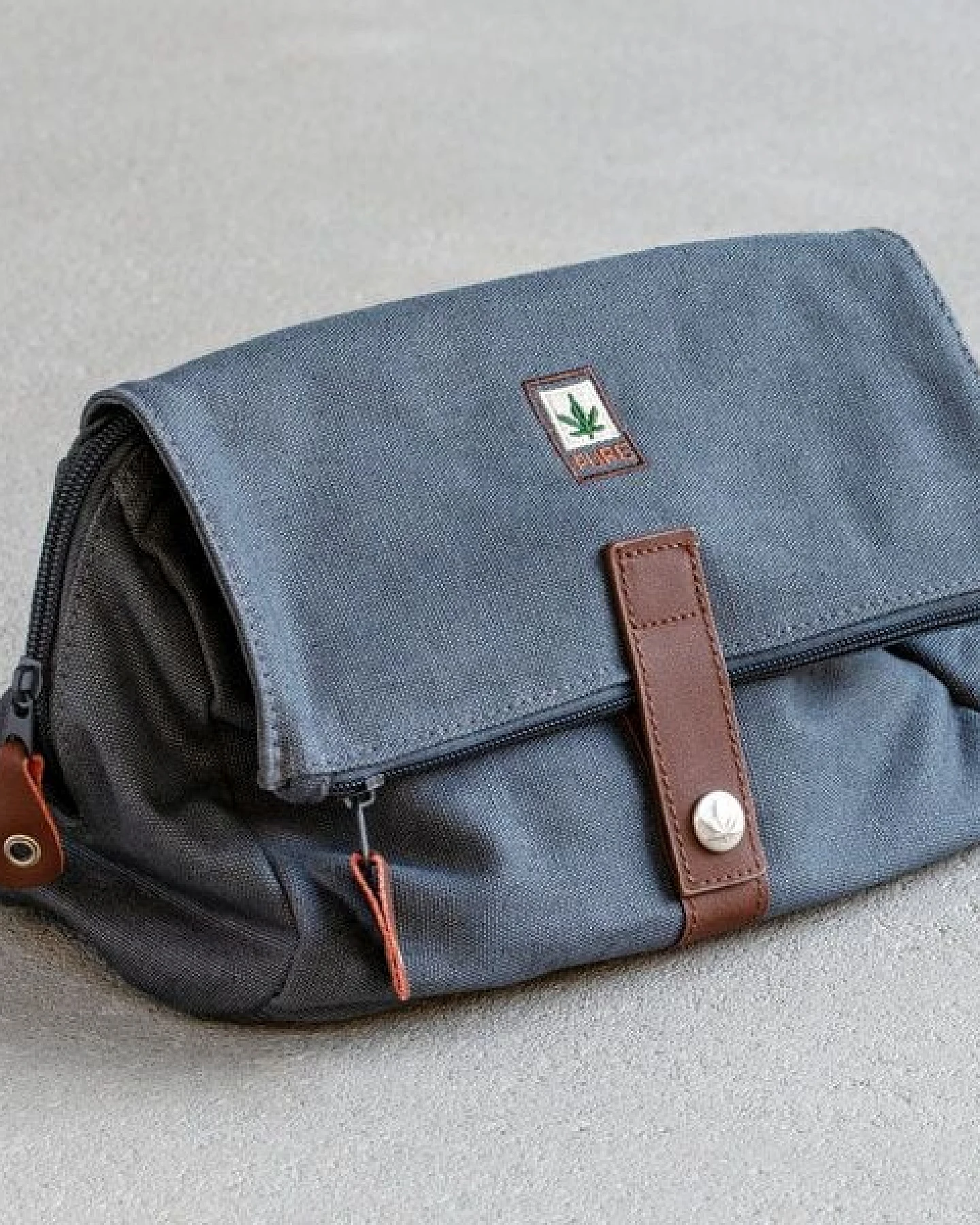 PURE HF-0041 Hanf Kulturtasche – Ansicht 4