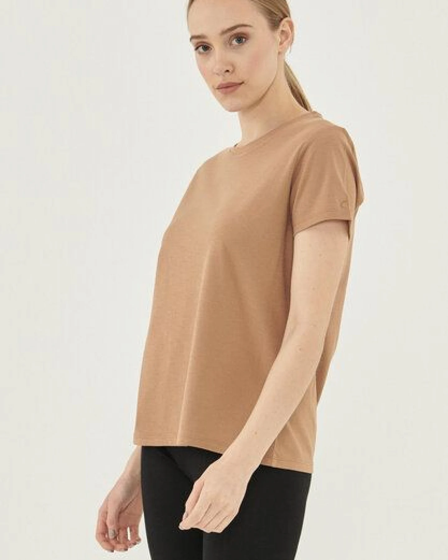ORGANICATION Damen Basic T-Shirt aus Bio-Baumwolle – Ansicht 3