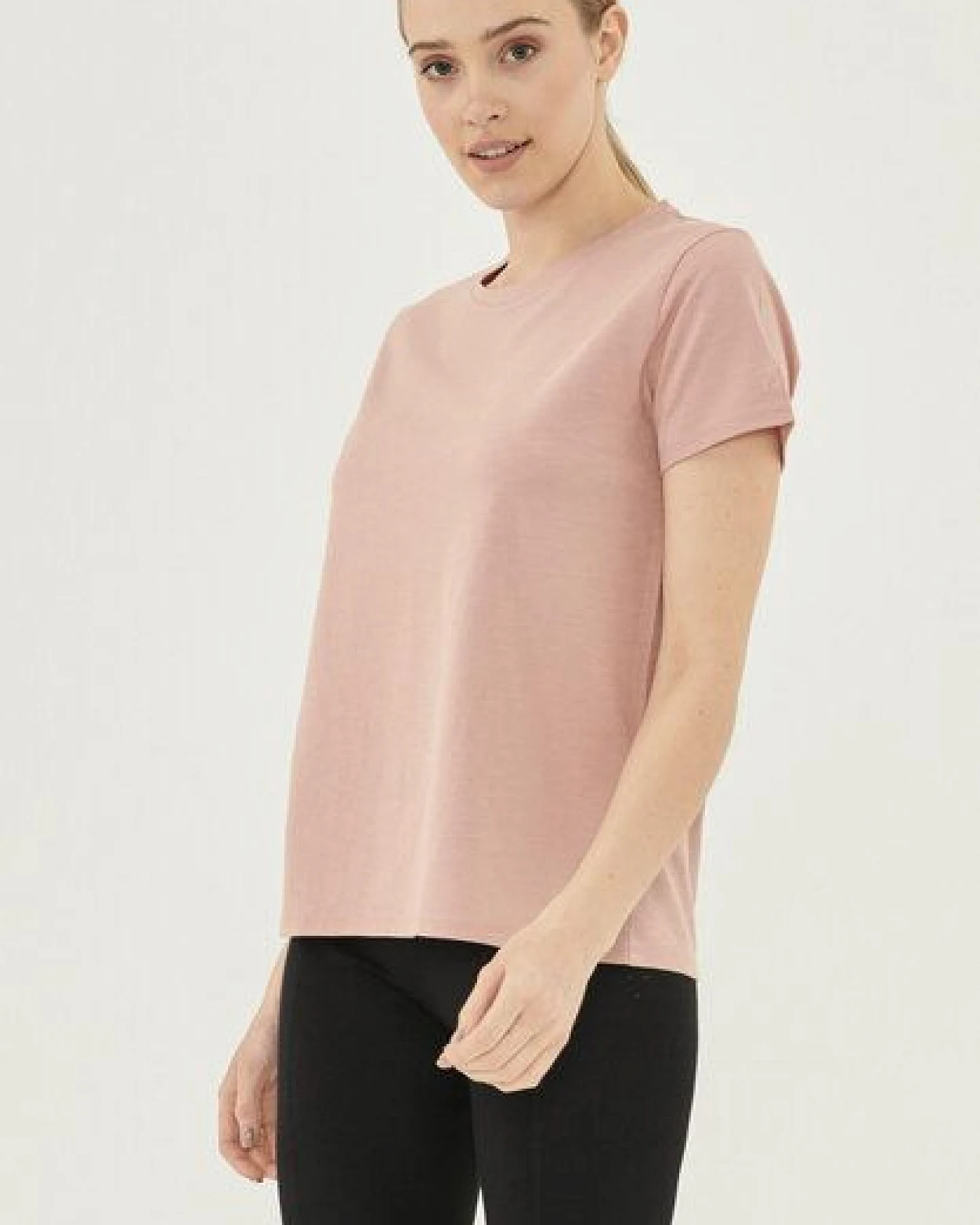 ORGANICATION Damen Basic T-Shirt aus Bio-Baumwolle – Ansicht 3